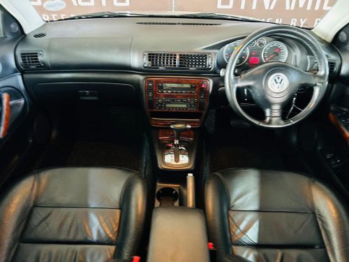 2001 VOLKSWAGEN PASSAT 2.8 4MOTION A/T