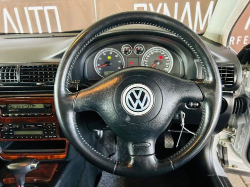 2001 VOLKSWAGEN PASSAT 2.8 4MOTION A/T