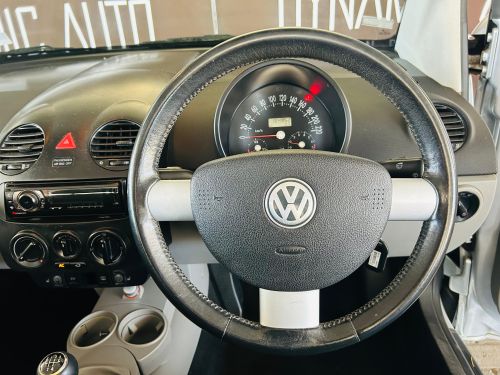 2003 VOLKSWAGEN BEETLE 2.0 CABRIOLET
