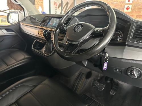 2016 VW T6 CARAVELLE 2.0BITDI C/LINE DSG