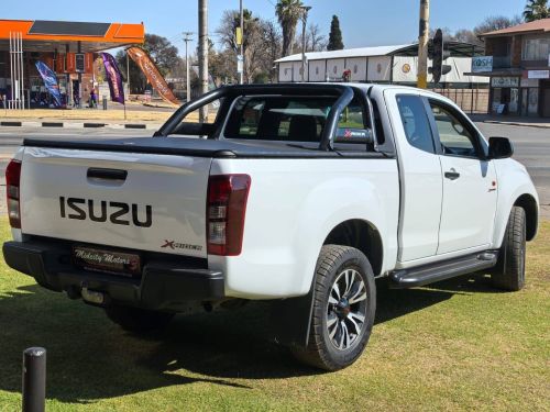 2021 ISUZU D-MAX 250 HO HI-RIDE A/T E/CAB P/U